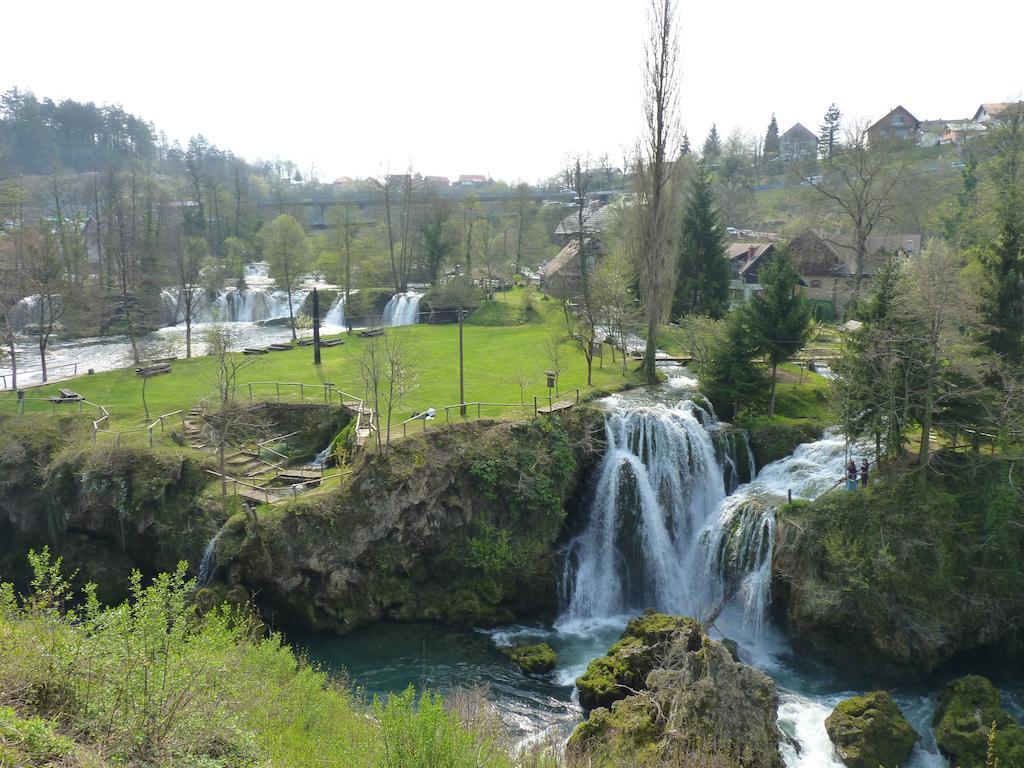 Guest House Rudine Slunj Exterior foto