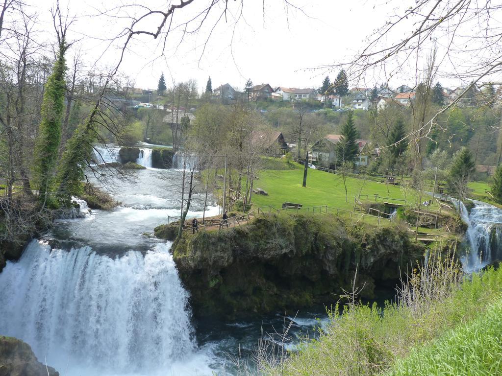 Guest House Rudine Slunj Exterior foto