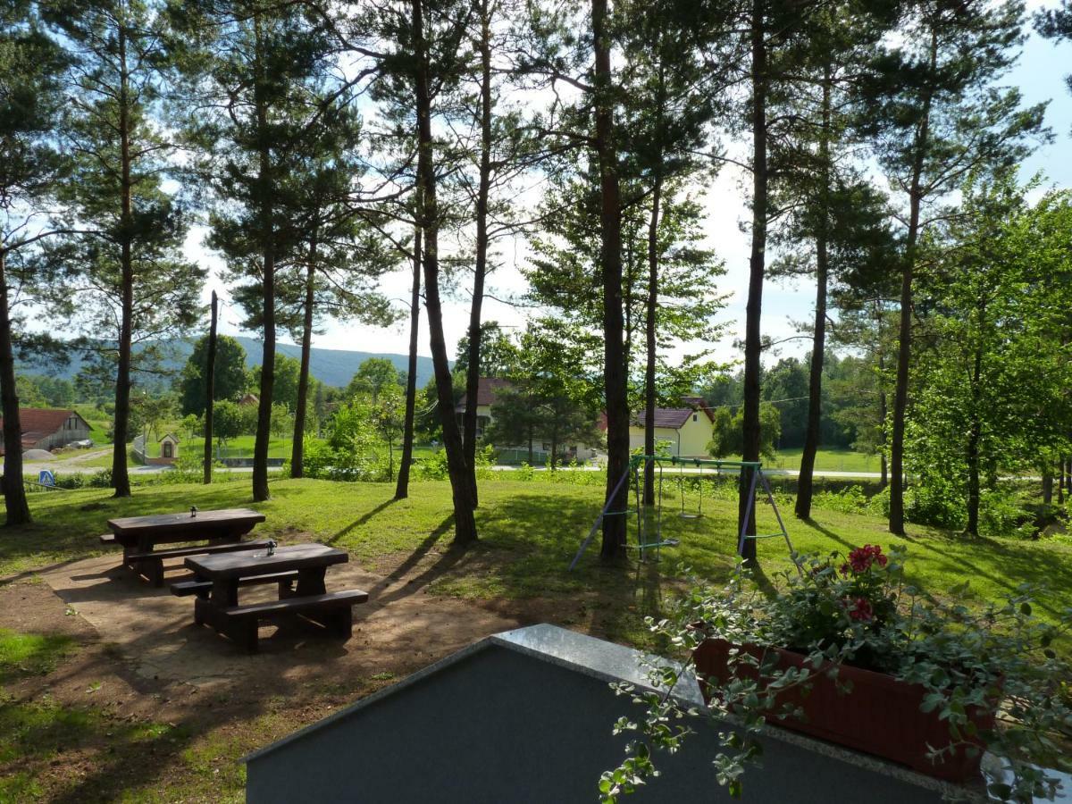 Guest House Rudine Slunj Exterior foto